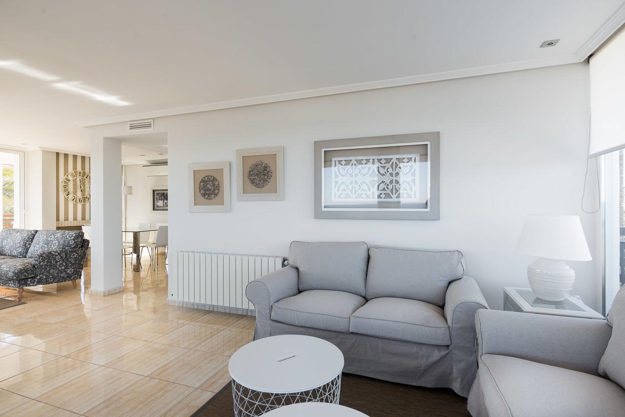 Apartamentos Marta Playa อาลิกันเต ภายนอก รูปภาพ