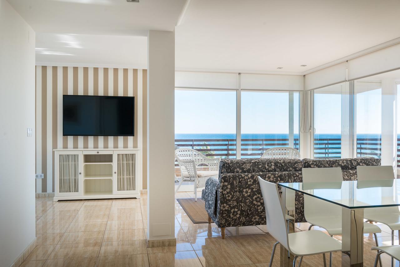 Apartamentos Marta Playa อาลิกันเต ภายนอก รูปภาพ