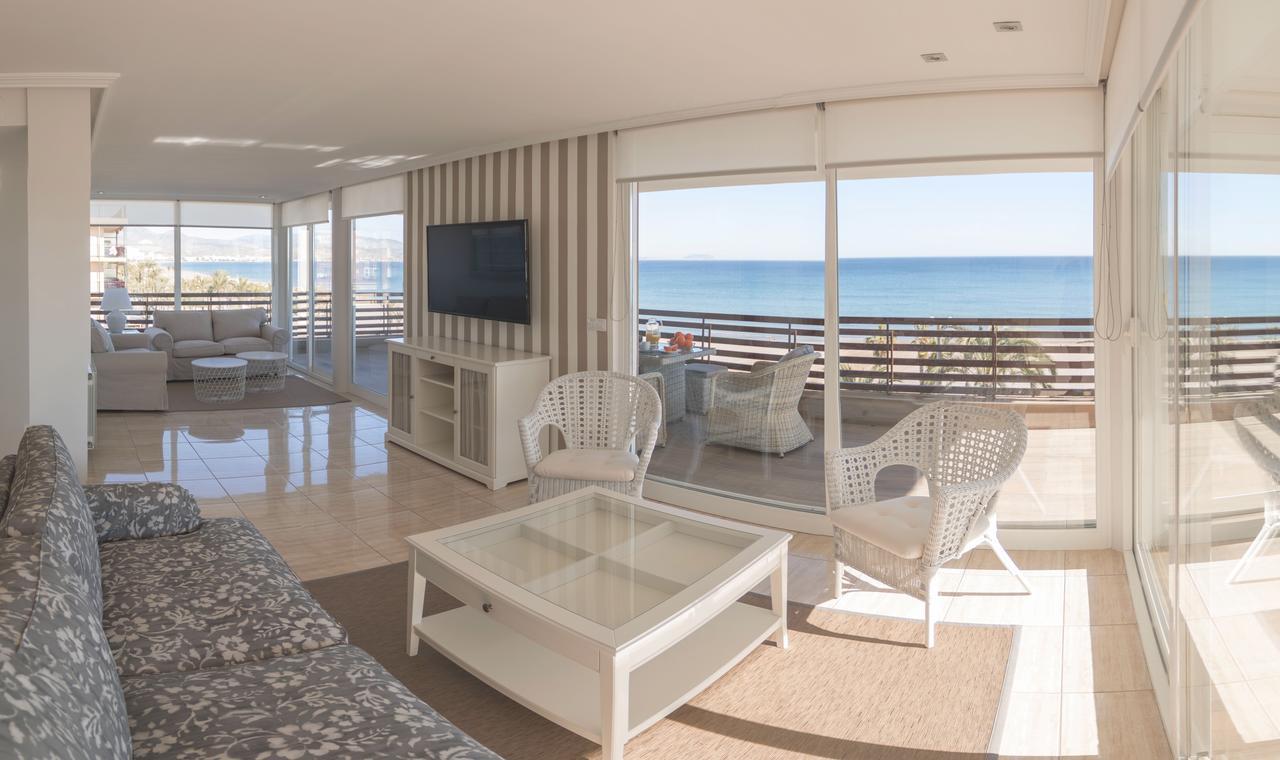 Apartamentos Marta Playa อาลิกันเต ภายนอก รูปภาพ