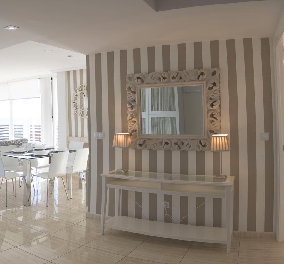 Apartamentos Marta Playa อาลิกันเต ภายนอก รูปภาพ