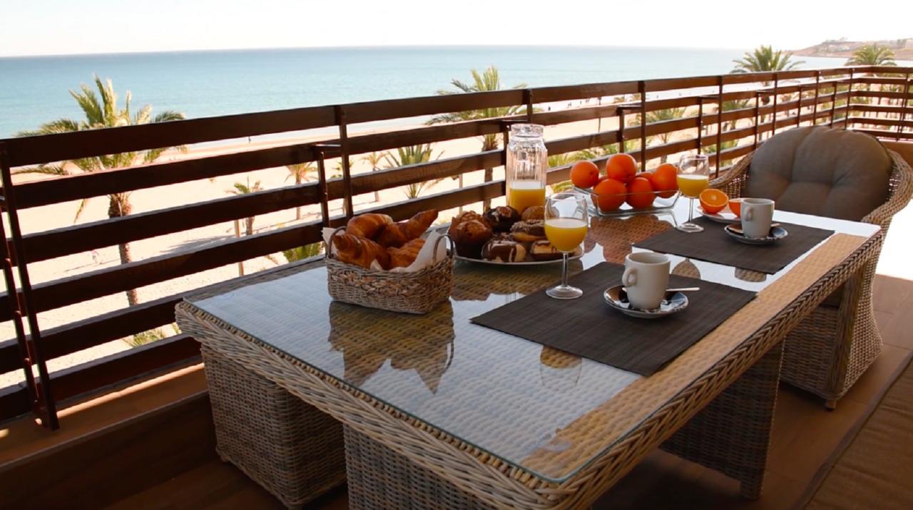 Apartamentos Marta Playa อาลิกันเต ภายนอก รูปภาพ